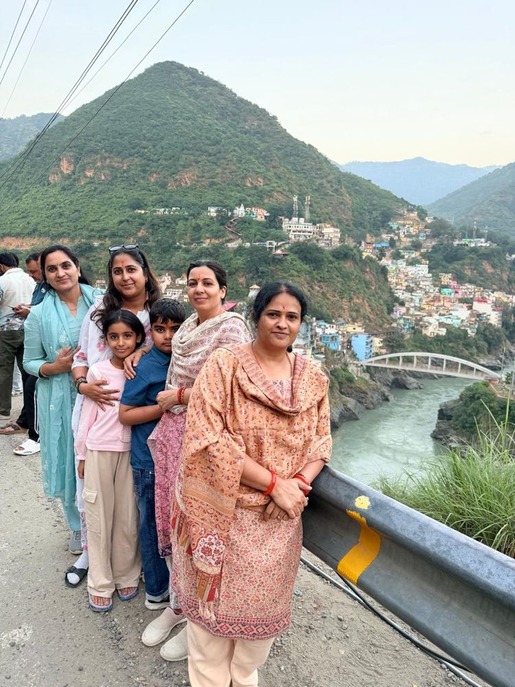 Family group above the river confluence at Devprayag